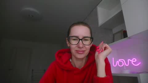 feraliss online show from April 8, 10:48 am