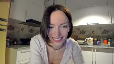 Leya online show from April 18, 5:28 pm