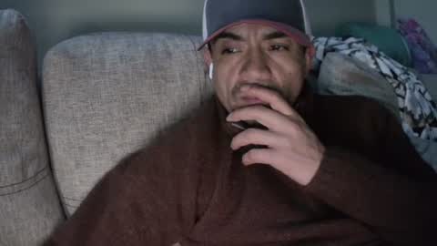 fernand89 online show from February 5, 6:46 am