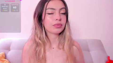 fernanda  online show from July 10, 4:42 pm