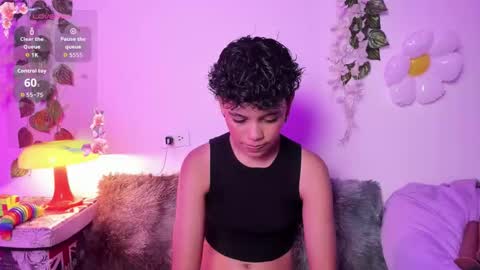 F E R N A N D A online show from November 27, 9:06 pm