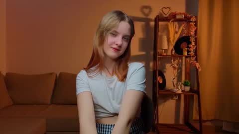 Rachel online show from March 22, 1:09 am