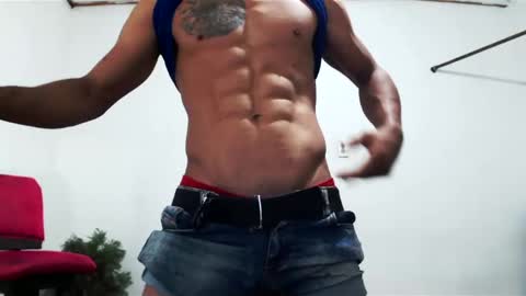 Snapshot of fernandez_latinblack chatting on December 17, 7:29 am fernandez_latinblack online show from December 17, 7:29 am