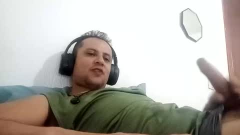 Snapshot of fernandogdl2020 chatting on February 23, 4:43 am fernandogdl2020 online show from February 23, 4:43 am