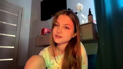 Alice online show from September 24, 1:14 pm