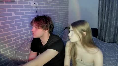 Tina and Tomas online show from October 15, 3:12 pm