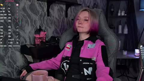 Rey online show from April 18, 1:15 pm