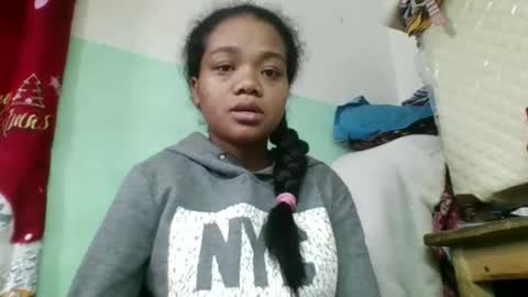 Snapshot of fetranialdy chatting on November 18, 4:06 am fetranialdy online show from November 18, 4:06 am