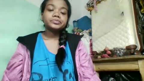 Snapshot of fetranialdy chatting on November 24, 3:39 am fetranialdy online show from November 24, 3:39 am