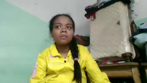 Snapshot of fetranialdy chatting on December 1, 4:39 am fetranialdy online show from December 1, 4:39 am