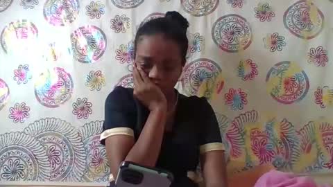 Snapshot of fetranialdy chatting on May 13, 6:05 pm fetranialdy online show from May 13, 6:05 pm