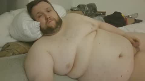 Snapshot of fettebifotze28h chatting on May 15, 10:50 pm Cow Sow online show from May 15, 10:50 pm