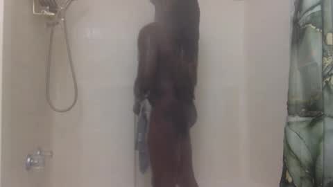 fettifinesor online show from October 20, 2:34 am