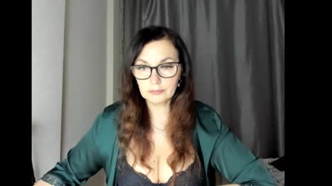 Snapshot of fey_bb chatting on March 1, 12:23 pm Milana online show from March 1, 12:23 pm