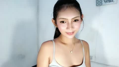 feyaaa online show from March 22, 3:32 am