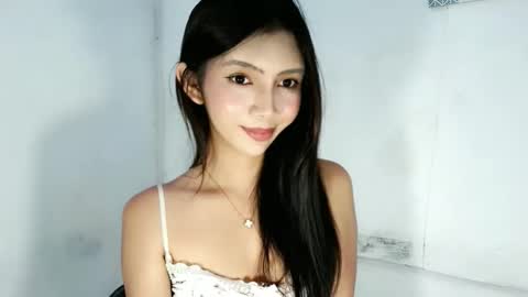 feyaaa online show from April 4, 4:22 am