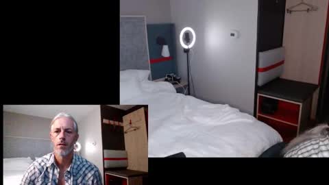 Snapshot of ffffffboi chatting on September 20, 6:09 pm Philip online show from September 20, 6:09 pm