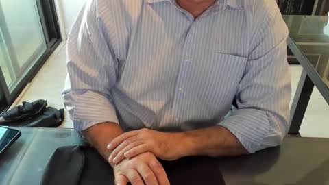 fhetzl online show from October 27, 10:25 pm