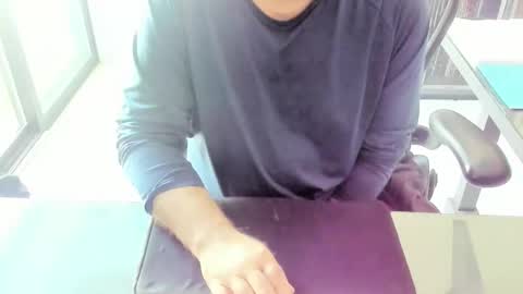 fhetzl online show from November 27, 5:48 pm