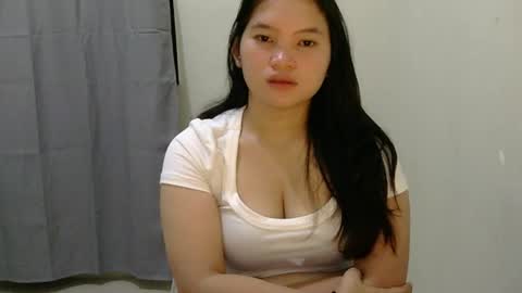 Snapshot of fhwilloughbyxx chatting on June 26, 6:45 pm fhwilloughbyxx online show from June 26, 6:45 pm