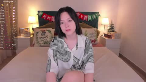 fiamoory online show from December 3, 1:41 am