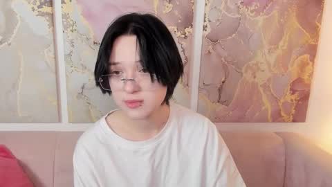 fiamoory online show from January 11, 1:21 am