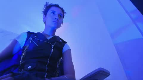   online show from March 7, 7:33 pm