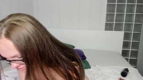 Fiery Stella online show from February 27, 5:02 am