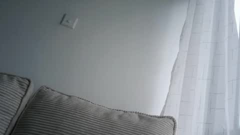 fierycaramel online show from October 13, 8:36 am