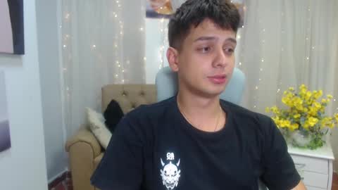 Snapshot of filipdaviex chatting on February 13, 12:21 pm Filip David online show from February 13, 12:21 pm