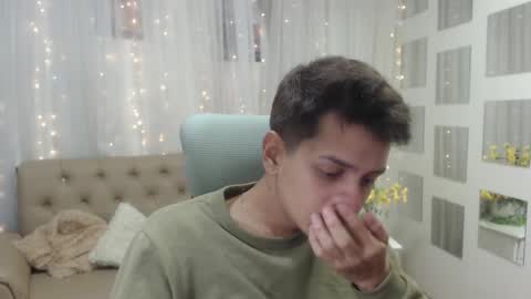 Snapshot of filipdaviex chatting on February 18, 12:28 pm Filip David online show from February 18, 12:28 pm