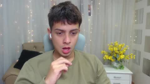 Snapshot of filipdaviex chatting on February 20, 12:47 pm Filip David online show from February 20, 12:47 pm