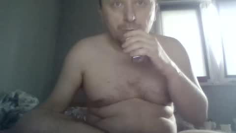 Snapshot of filipek757 chatting on October 11, 9:30 am filipek757 online show from October 11, 9:30 am