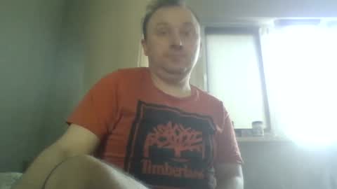 Snapshot of filipek757 chatting on October 19, 9:32 am filipek757 online show from October 19, 9:32 am