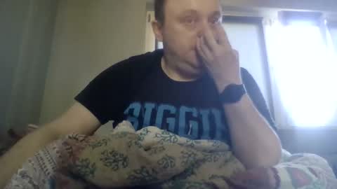 Snapshot of filipek757 chatting on October 20, 7:20 am filipek757 online show from October 20, 7:20 am