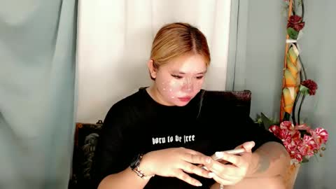  Angela  DONT FORGET TO FOLLOW AND GIVE ME APPRECIATION online show from December 29, 1:28 pm
