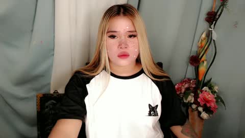  Angela  DONT FORGET TO FOLLOW AND GIVE ME APPRECIATION online show from January 5, 5:51 am