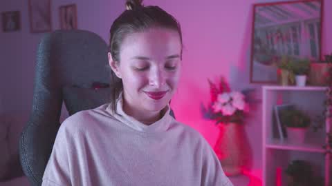 cap and Lana  online show from December 14, 12:01 pm