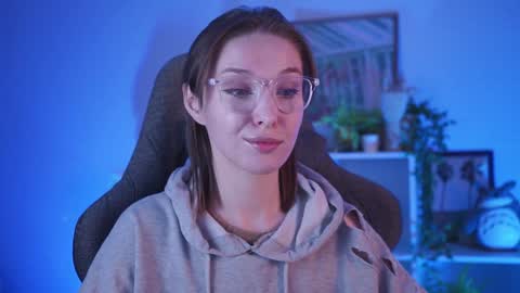 cap and Lana  online show from January 11, 9:04 am