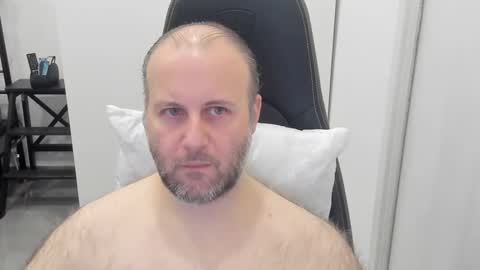 Snapshot of filippo12356 chatting on February 12, 1:44 am filippo12356 online show from February 12, 1:44 am