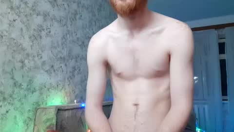 Snapshot of fillipsondon chatting on March 5, 6:56 pm Whitechocolate online show from March 5, 6:56 pm