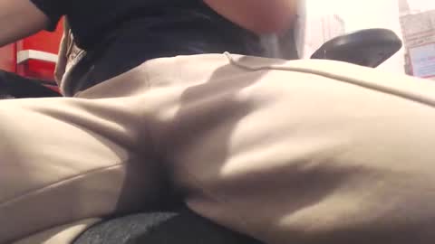 Snapshot of filouxx70 chatting on November 2, 11:40 pm filouxx70 online show from November 2, 11:40 pm