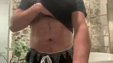 filouxx70 online show from January 7, 8:50 am