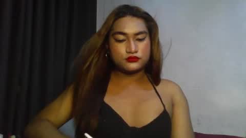 Snapshot of filthybarbie chatting on June 24, 7:51 am B A R B I E online show from June 24, 7:51 am