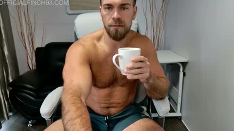 Snapshot of finch93 chatting on January 13, 5:07 pm Nick online show from January 13, 5:07 pm