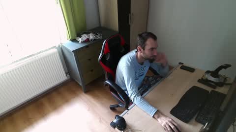 Jane and Findo online show from January 13, 2:39 am