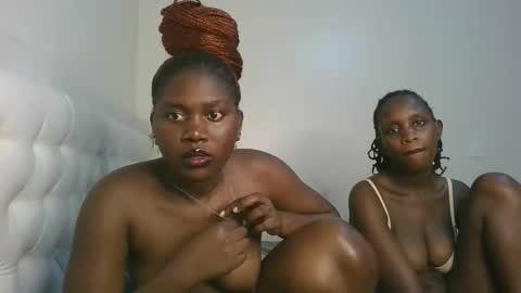 melanie online show from October 23, 12:10 am