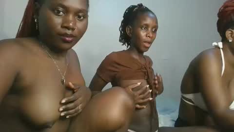 melanie online show from October 25, 12:40 am