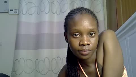 fine_queen12 online show from December 20, 12:49 pm