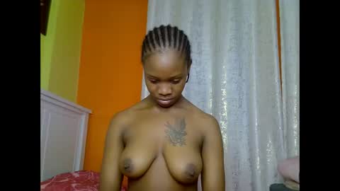 fine_queen12 online show from May 21, 11:06 am